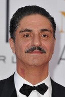 Simon Abkarian